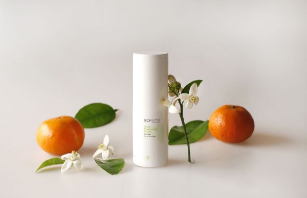 תמונה של Fruit Cleansing Foam קלינסר